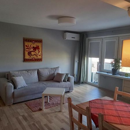 צ'סטוצ'ובה Apartament Promenada מראה חיצוני תמונה