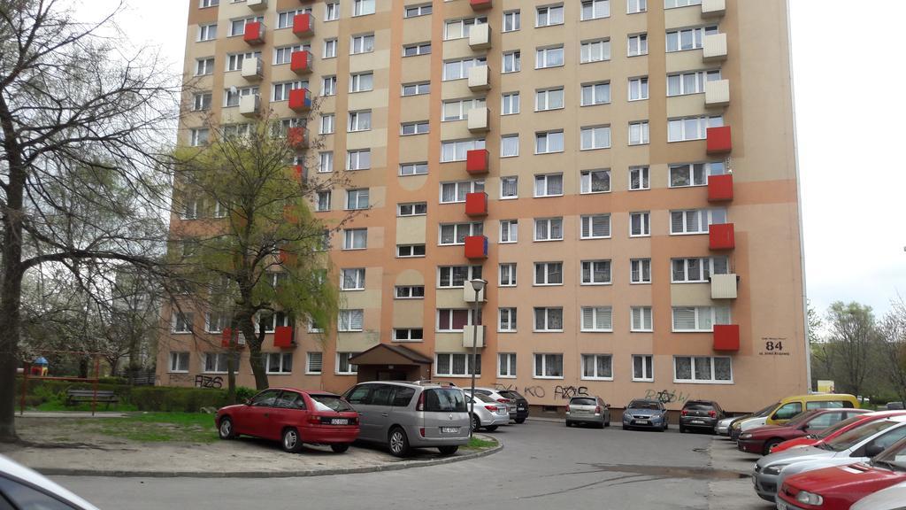 צ'סטוצ'ובה Apartament Promenada מראה חיצוני תמונה